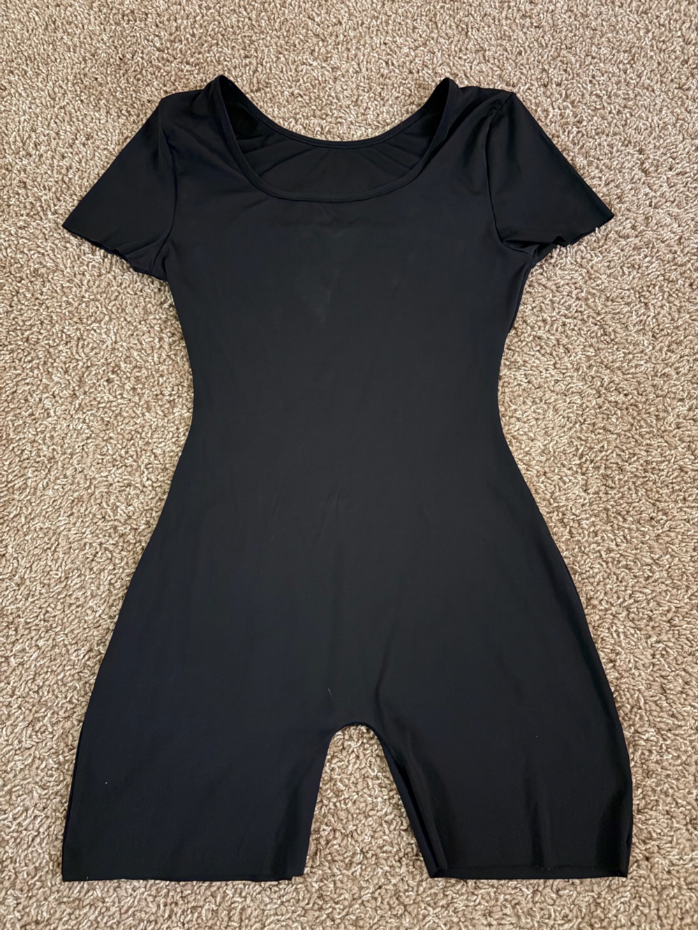 SHEIN Black Short Sleeve Bodysuit
